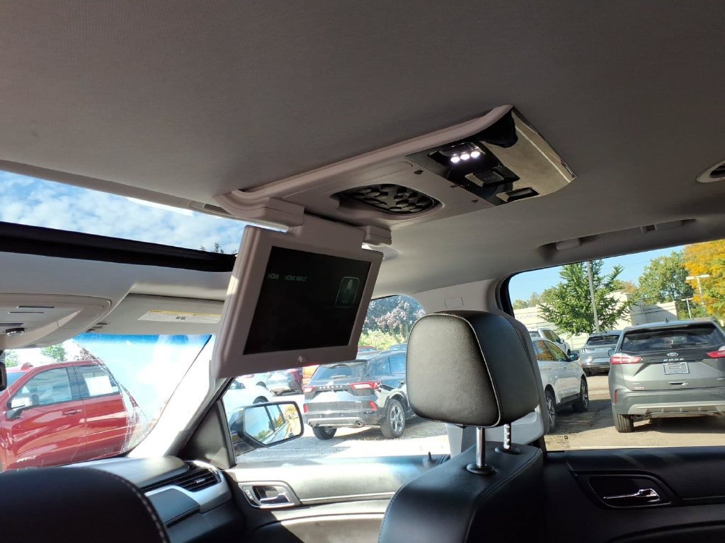 Used 2018 Chevrolet Tahoe LT AWD/4WD image 13