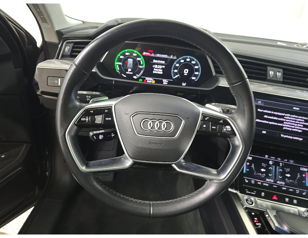 Used 2024 Audi Q8 e-tron Premium Plus AWD/4WD image 10