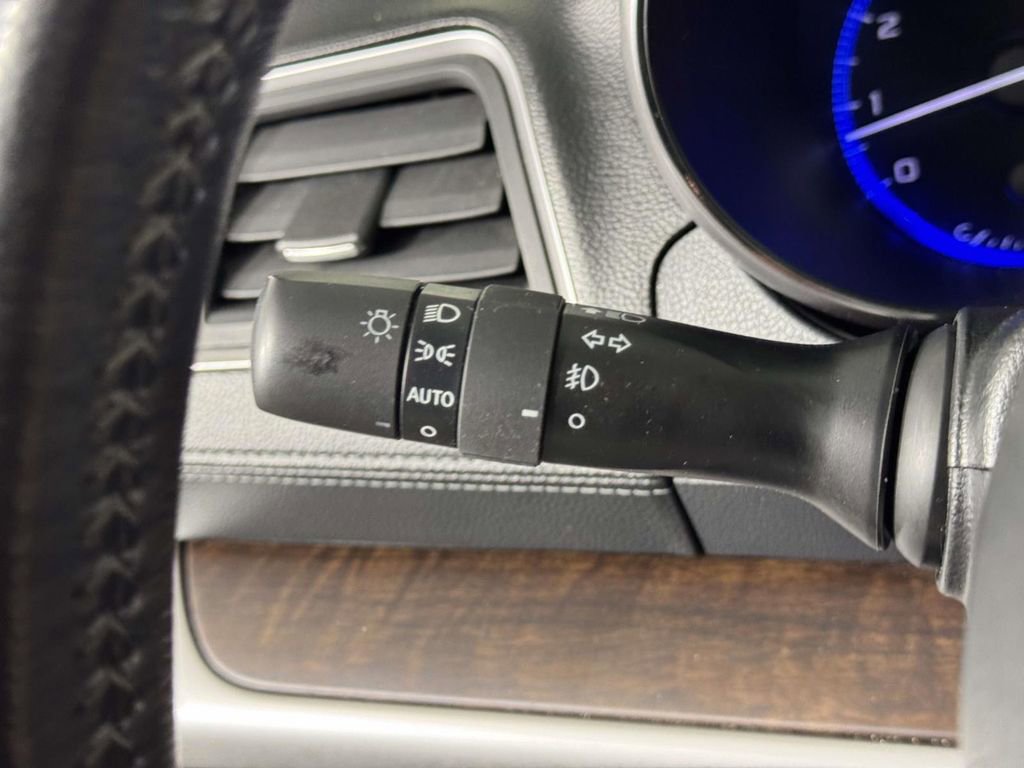 Used 2019 Subaru Outback 2.5i Limited image 21