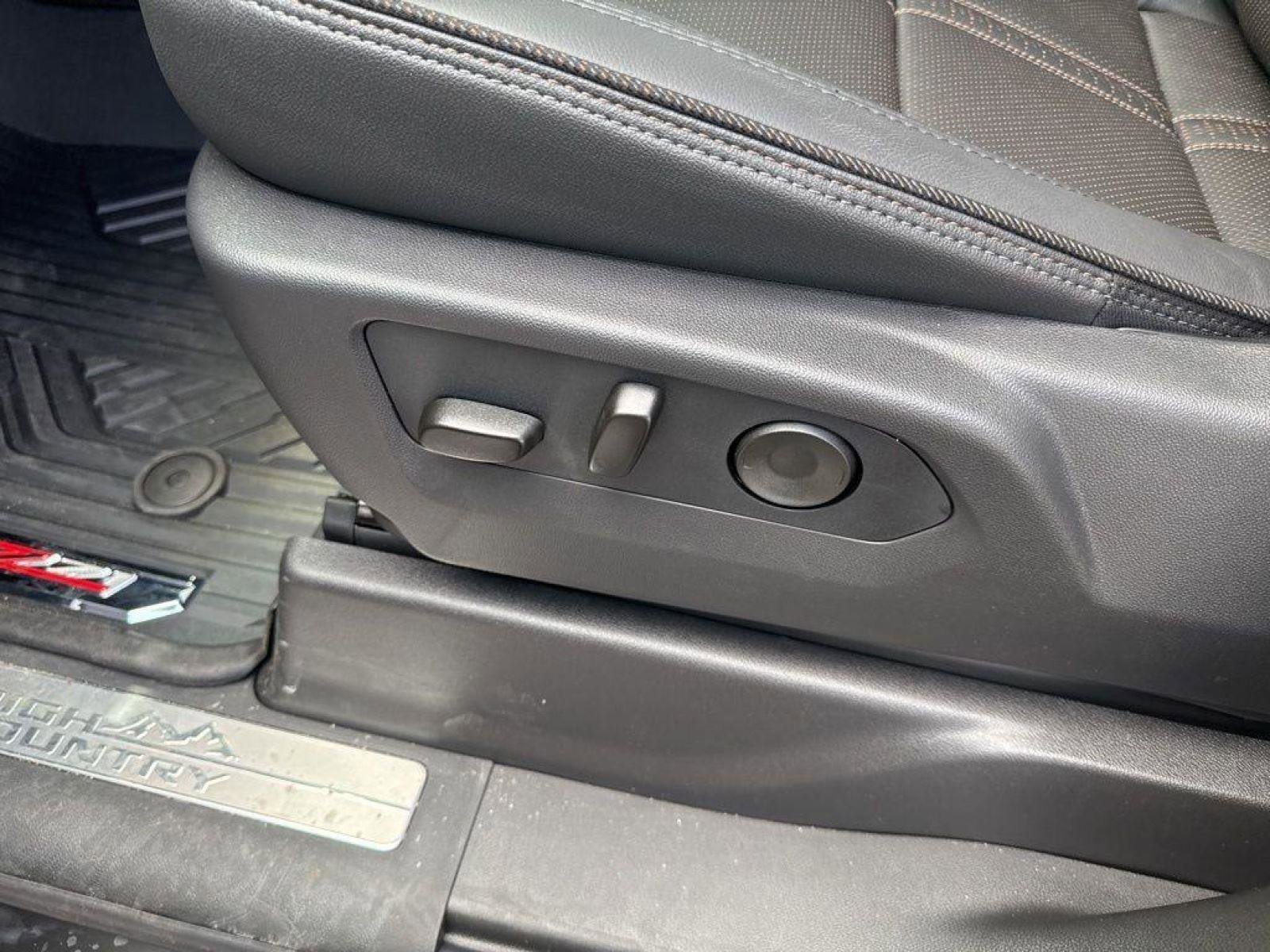 New 2026 Chevrolet Silverado 2500 High Country w/ High Country Premium Package AWD/4WD image 31