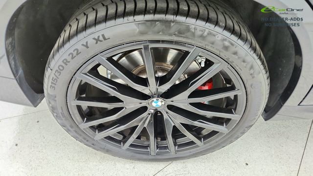 Used 2022 BMW X5 M50i w/ Executive Package AWD/4WD image 60