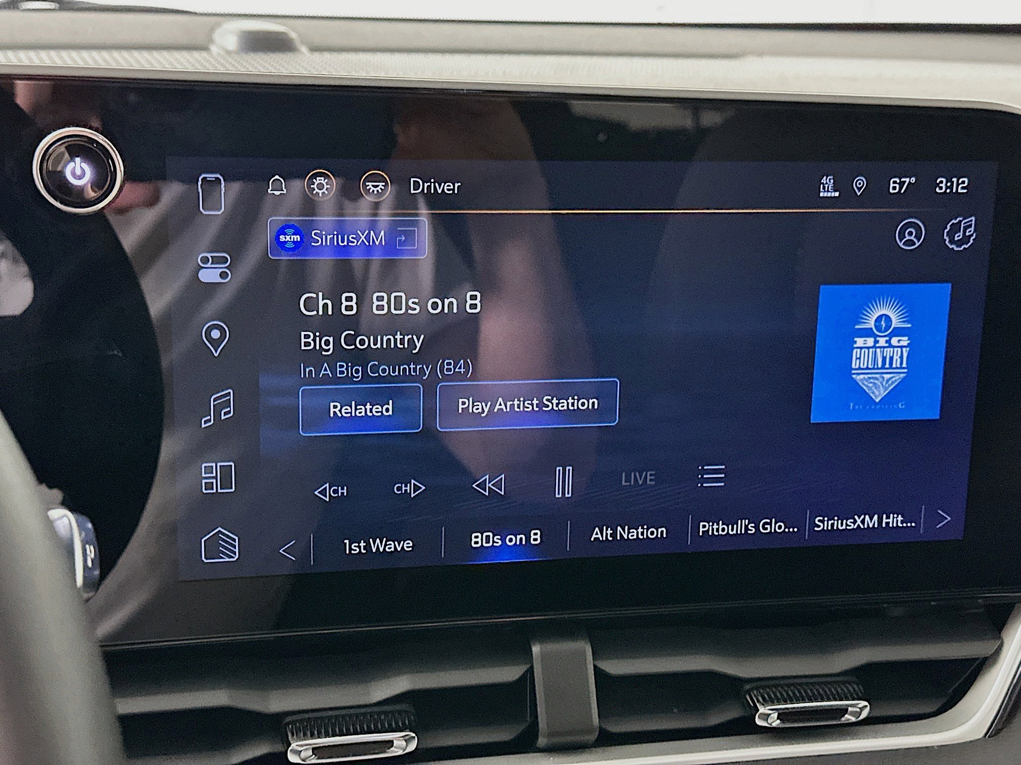 Used 2025 Chevrolet Equinox LT image 19