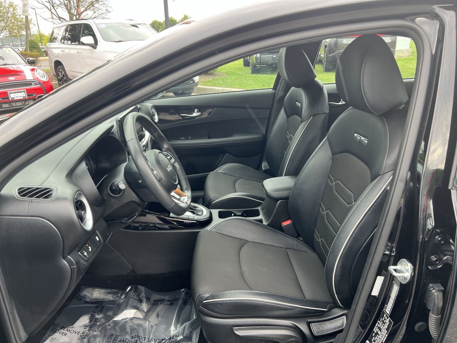 Used 2023 Kia Forte GT-Line w/ GT-Line Technology Package FWD image 13