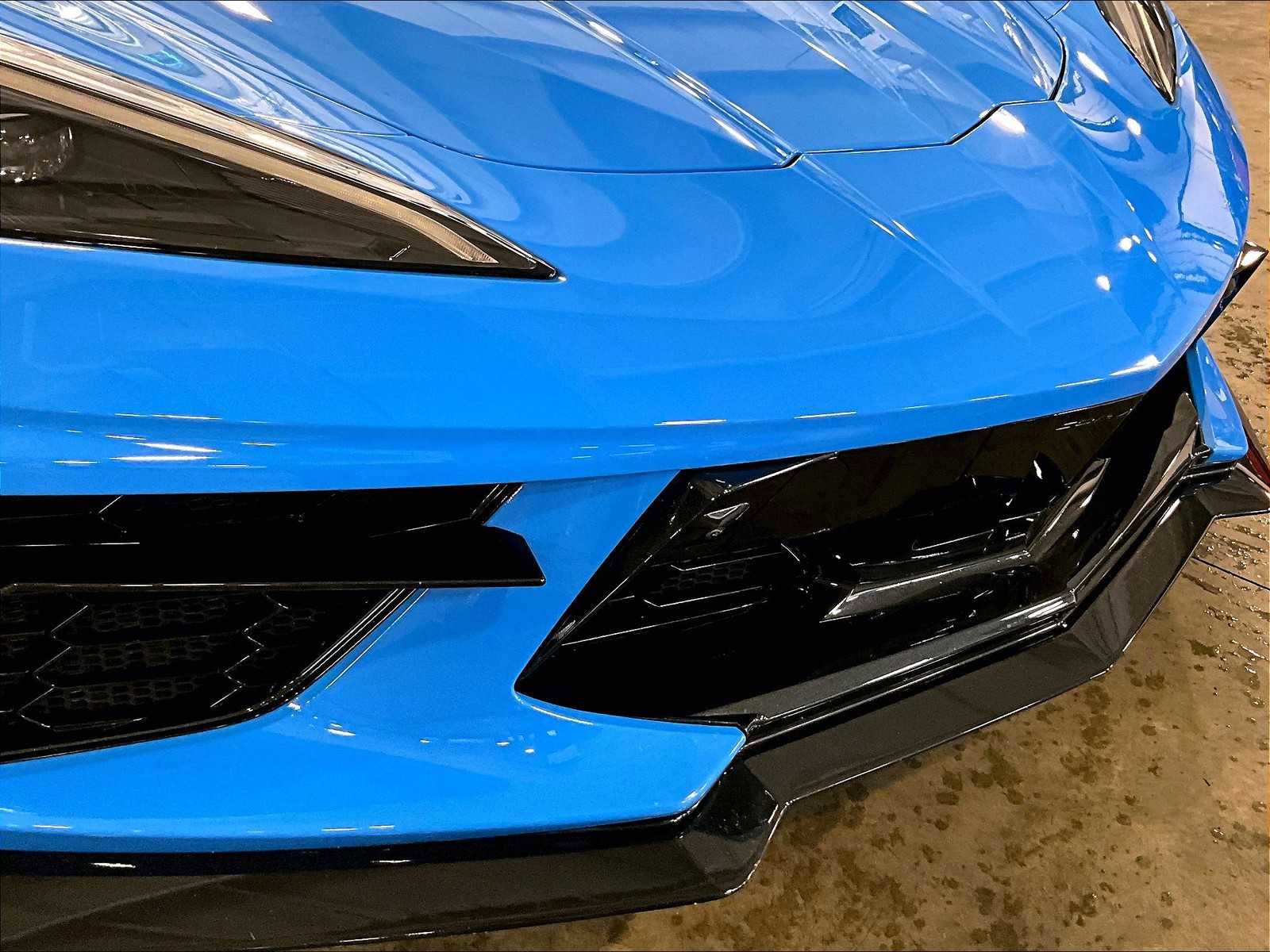 Used 2022 Chevrolet Corvette Stingray Premium Cpe w/ Z51 Performance Package image 32
