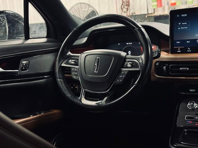 Used 2022 Lincoln Nautilus Reserve image 26