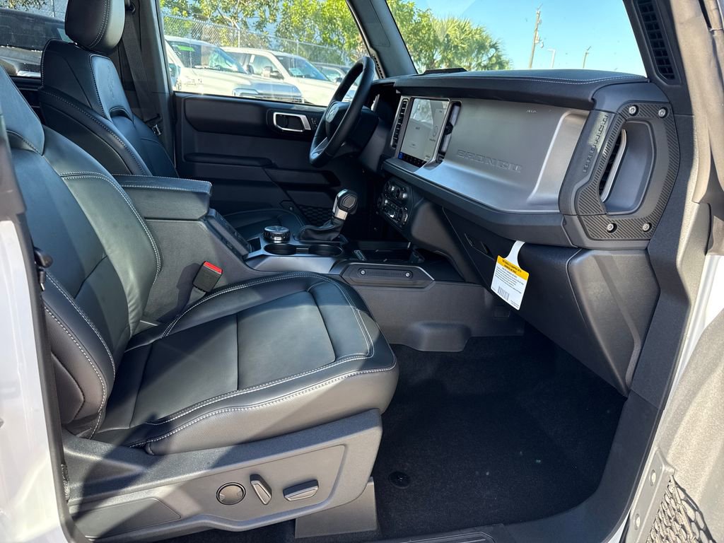 New 2025 Ford Bronco Outer Banks image 23