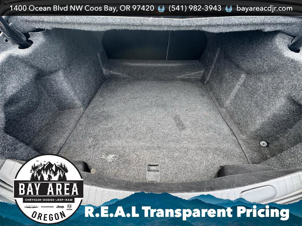 Used 2016 Chevrolet Impala LT image 8