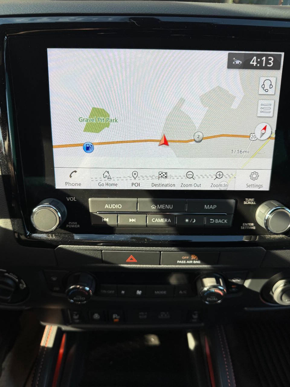 Used 2022 Nissan Frontier PRO-4X image 16