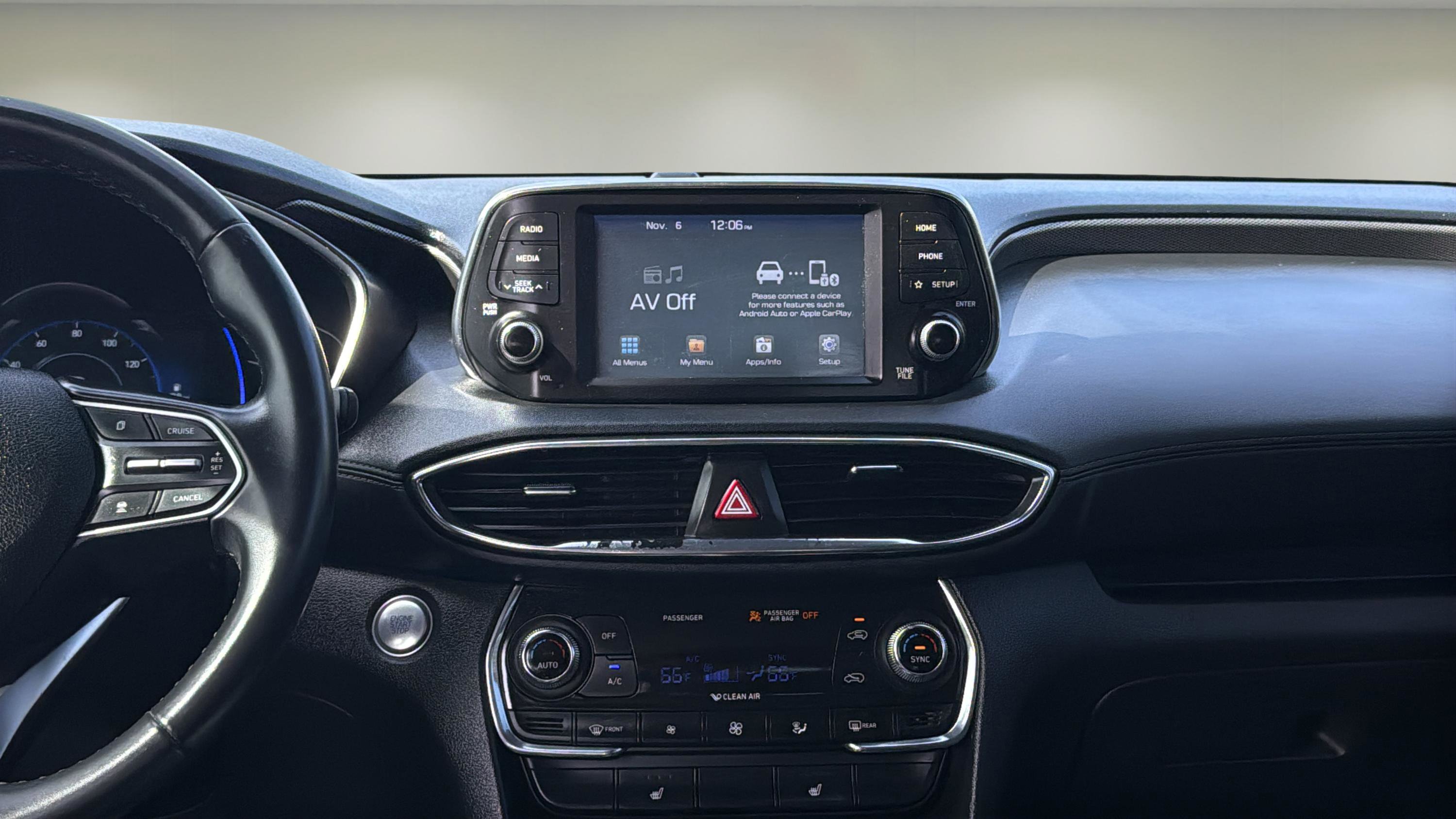 Used 2020 Hyundai Santa Fe SEL image 9