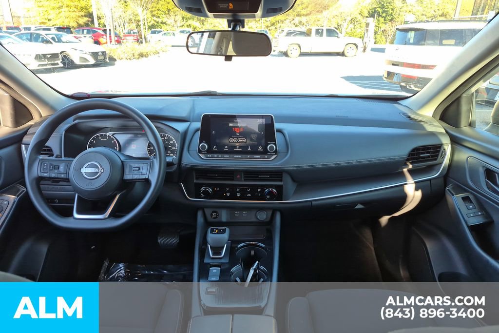 Used 2024 Nissan Rogue S image 24