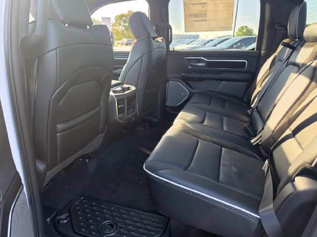 New 2027 RAM 1500 Laramie w/ Laramie Preferred Package AWD/4WD image 10