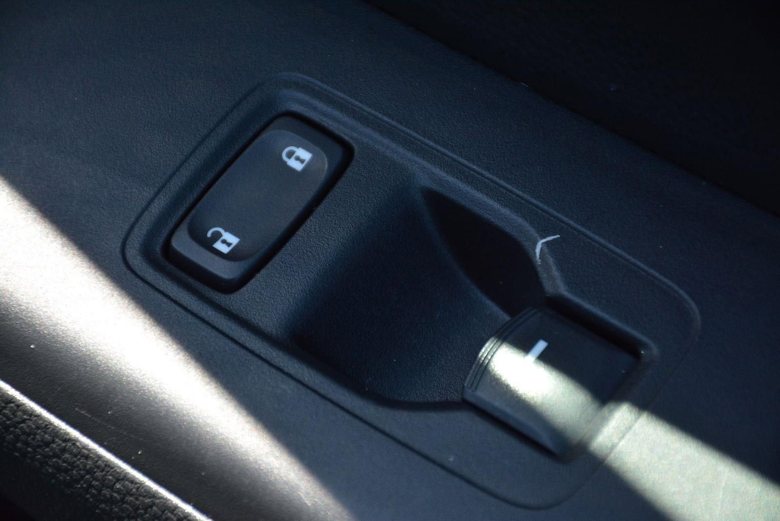 Used 2023 Honda CR-V EX image 18
