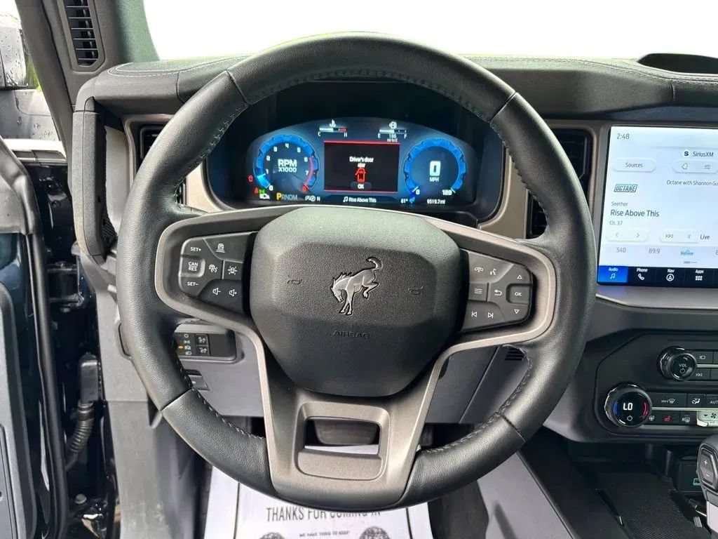 Used 2025 Ford Bronco Outer Banks AWD/4WD image 15