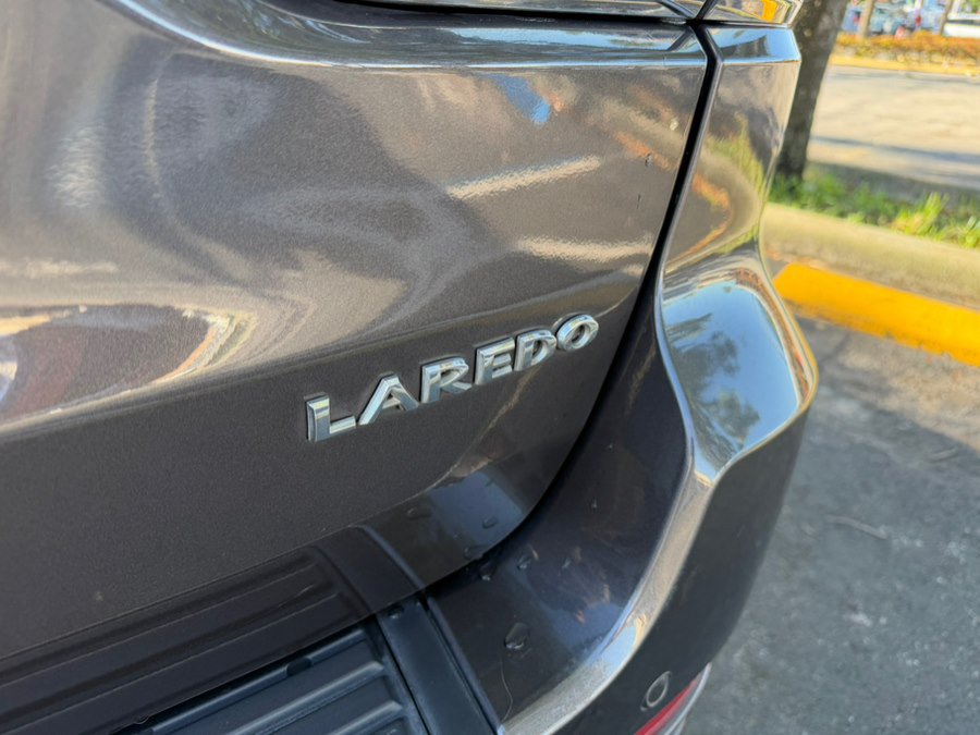 Used 2020 Jeep Grand Cherokee Laredo w/ Security & Convenience Group AWD/4WD image 8