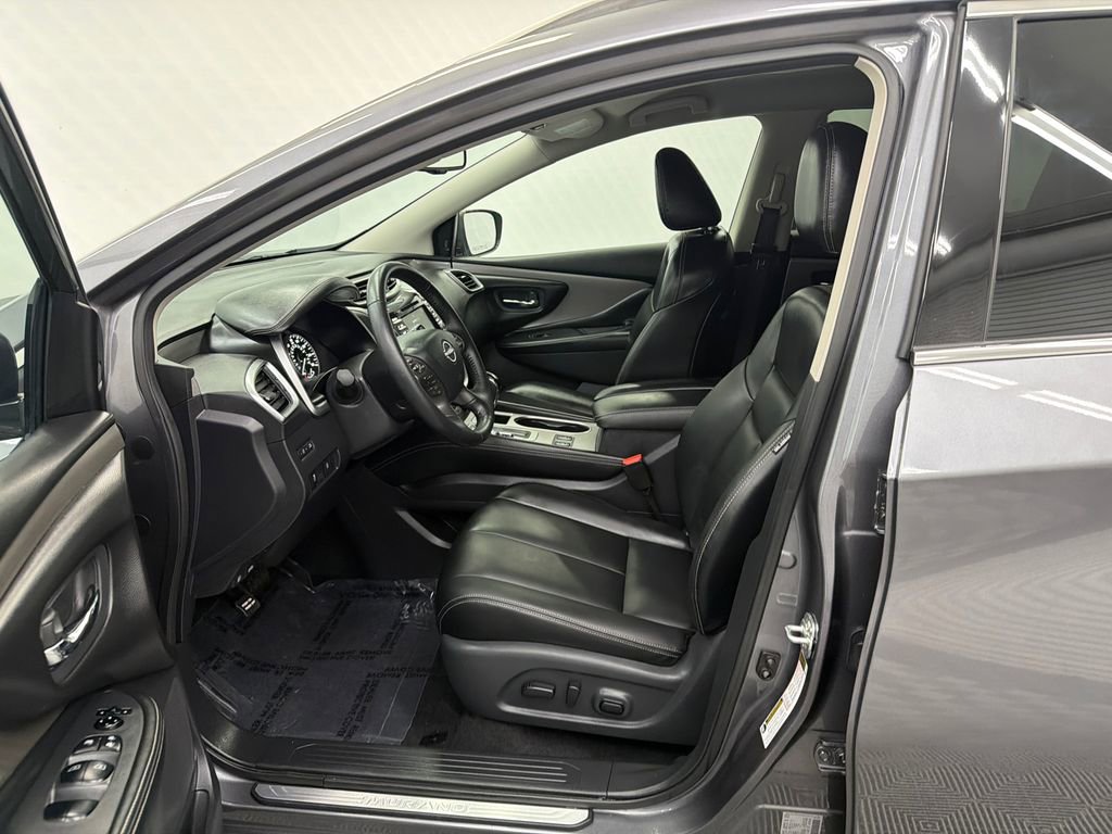 Used 2024 Nissan Murano SV image 9