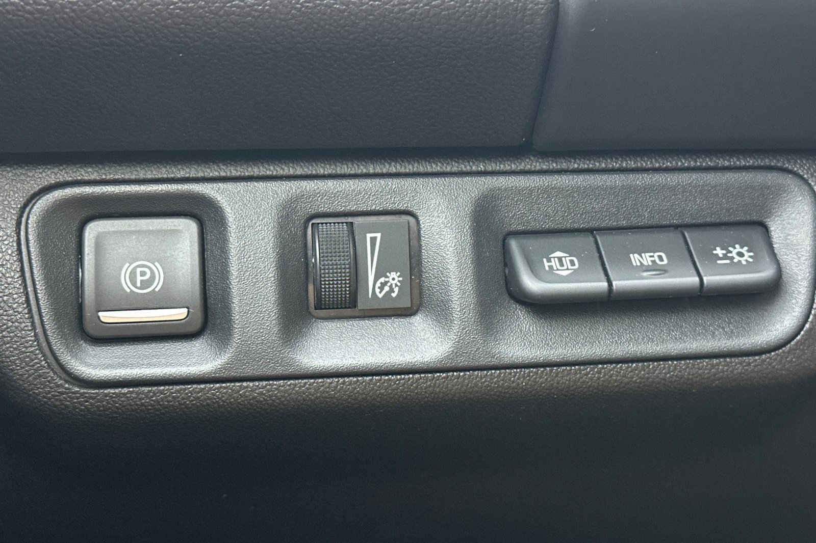 Used 2021 GMC Acadia SLT w/ Elevation Edition image 43