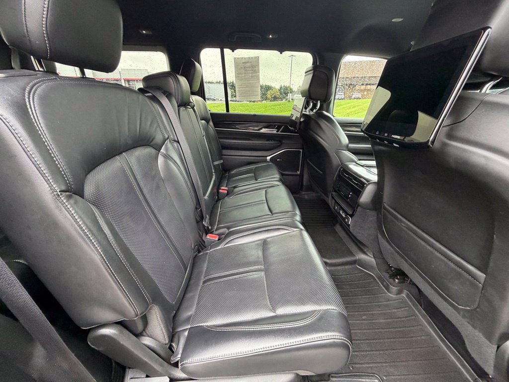 Used 2022 Jeep Wagoneer Series I w/ Convenience Group I AWD/4WD image 42
