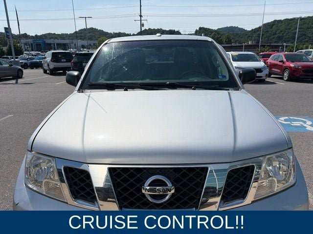 Used 2012 Nissan Frontier SV w/ SV Premium Utility Pkg AWD/4WD image 5