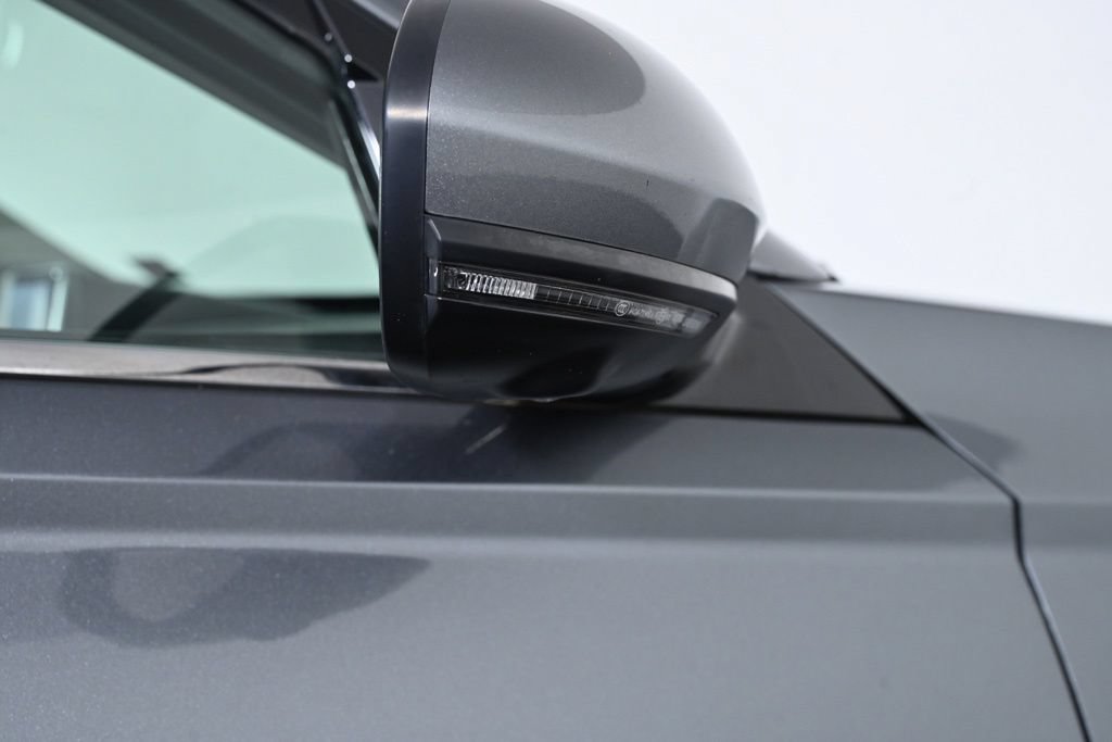 Used 2019 Nissan Altima 2.5 Platinum AWD/4WD image 11