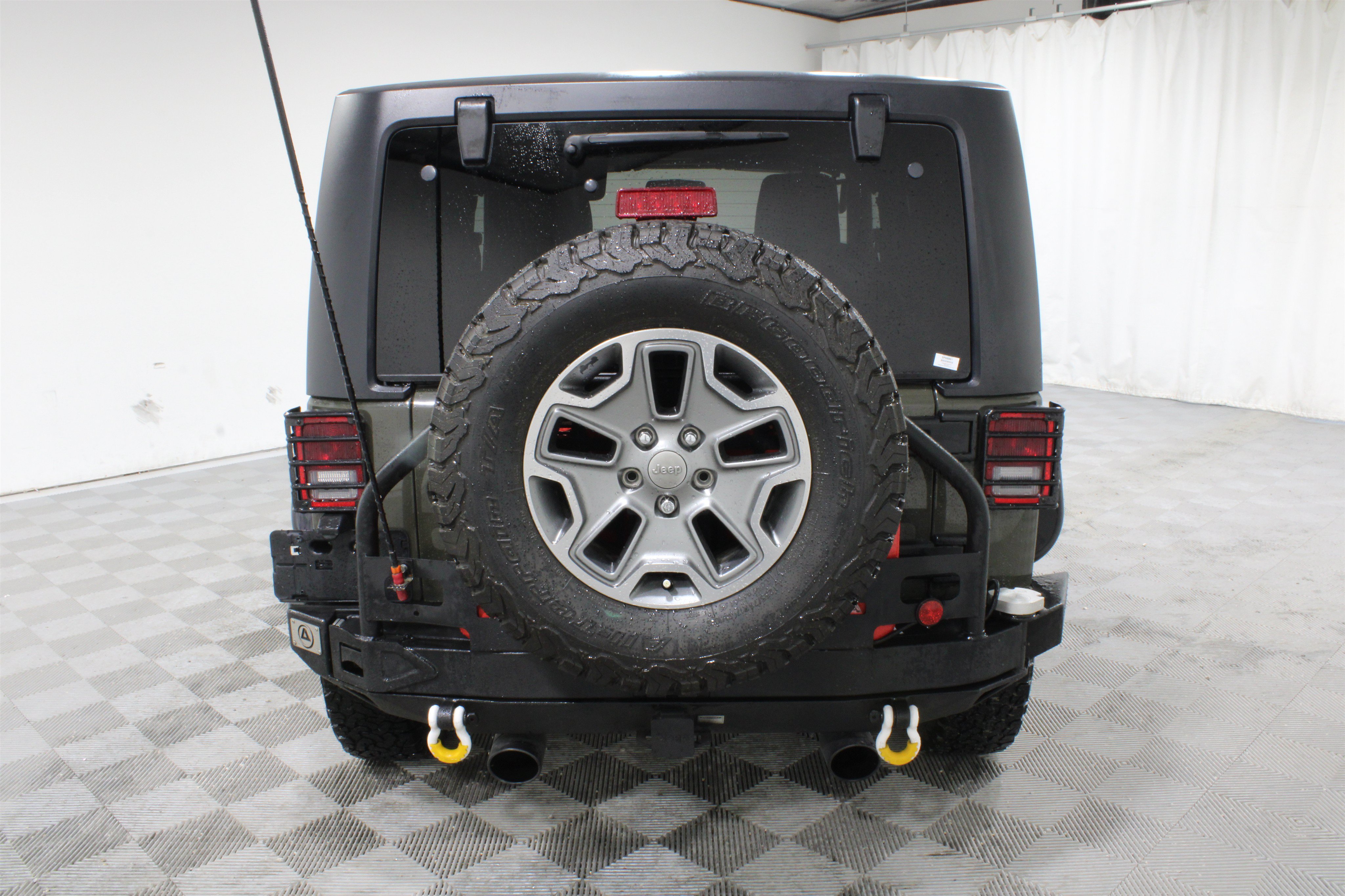 Used 2015 Jeep Wrangler Rubicon w/ Trailer Tow Group AWD/4WD image 22