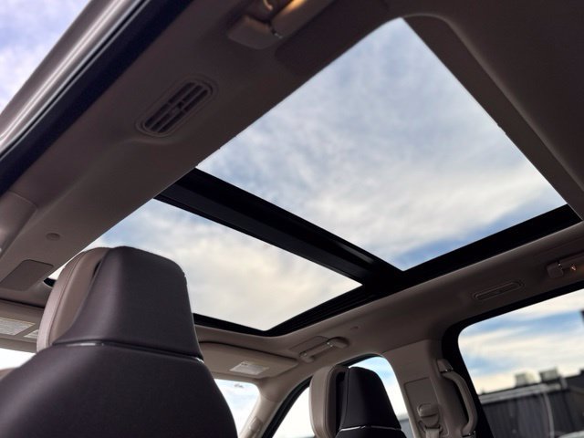 Used 2024 Lincoln Navigator Reserve AWD/4WD image 24