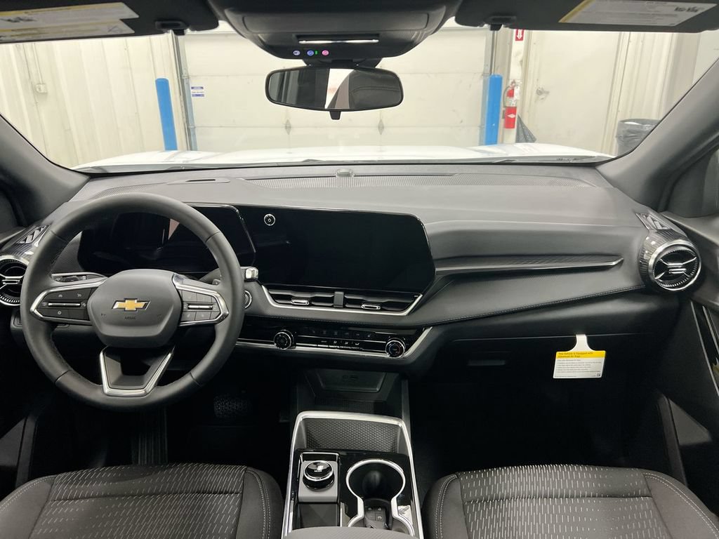 New 2027 Chevrolet Equinox LT FWD image 10