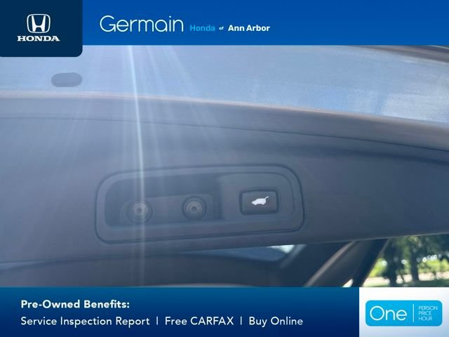 Used 2017 Honda Pilot Touring image 12