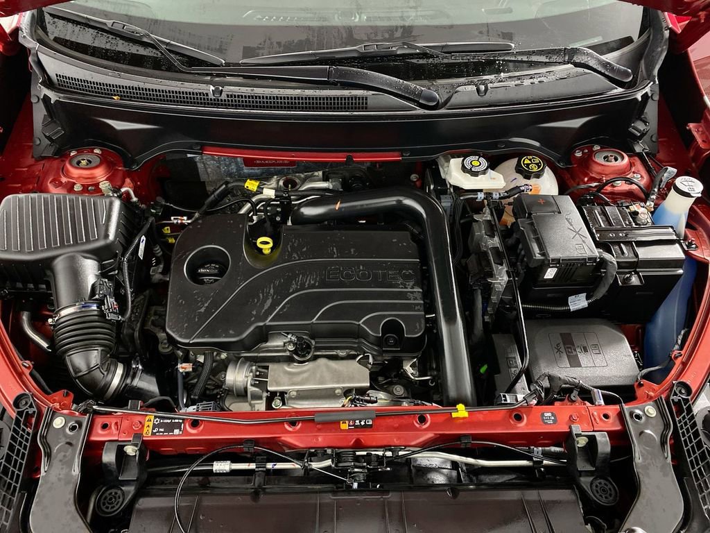 Used 2023 GMC Terrain SLE w/ Driver Convenience Package image 23