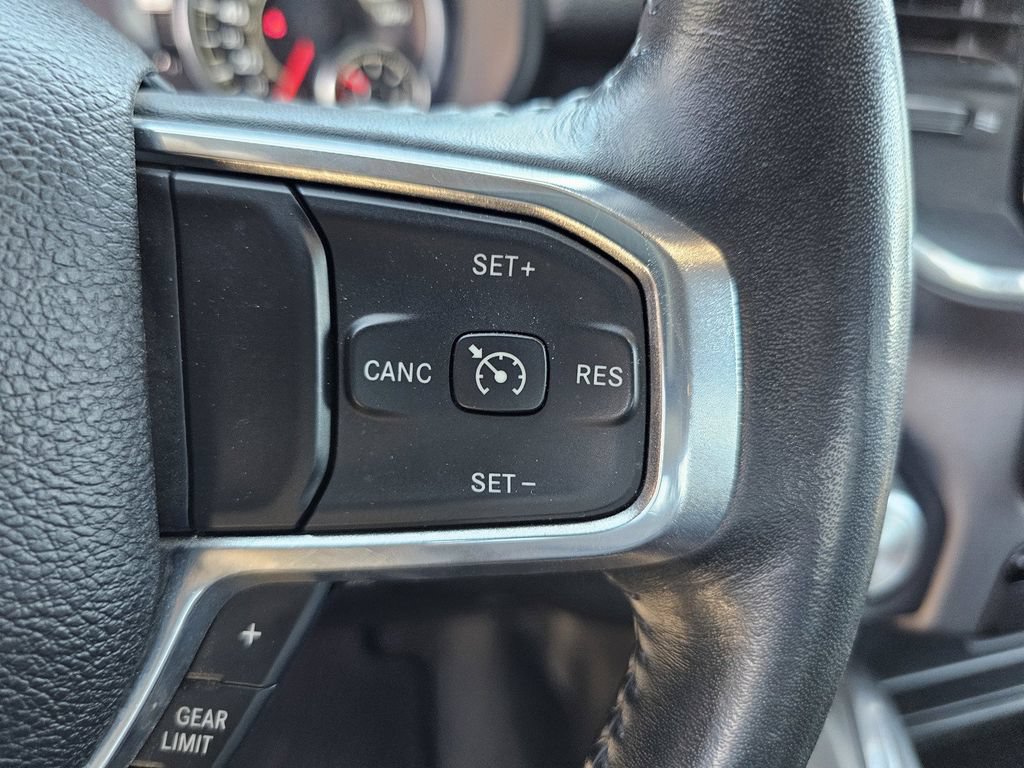 Used 2024 RAM 1500 Laramie AWD/4WD image 26