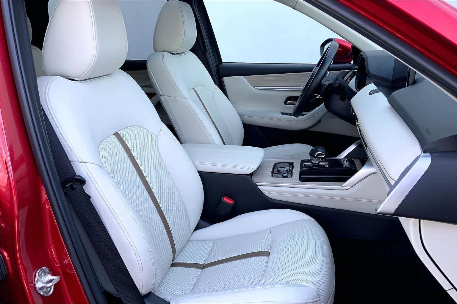 Certified 2024 MAZDA CX-90 3.3 Turbo S w/ Premium Package image 9