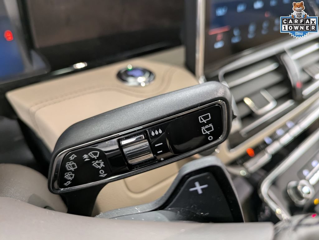 Used 2022 Lincoln Navigator Reserve AWD/4WD image 22