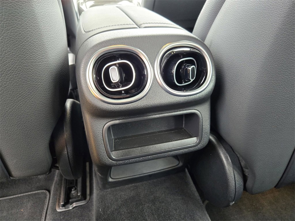 Used 2025 Mercedes-Benz GLC 43 AMG 4MATIC image 11