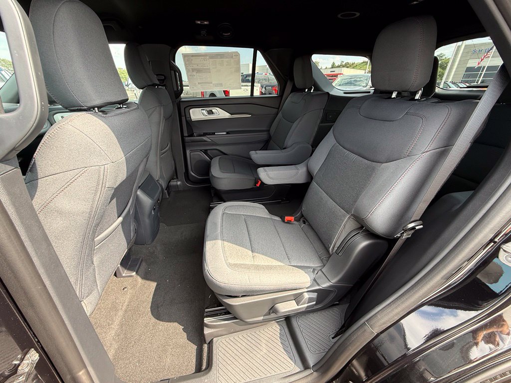 New 2027 Ford Explorer Active AWD/4WD image 18