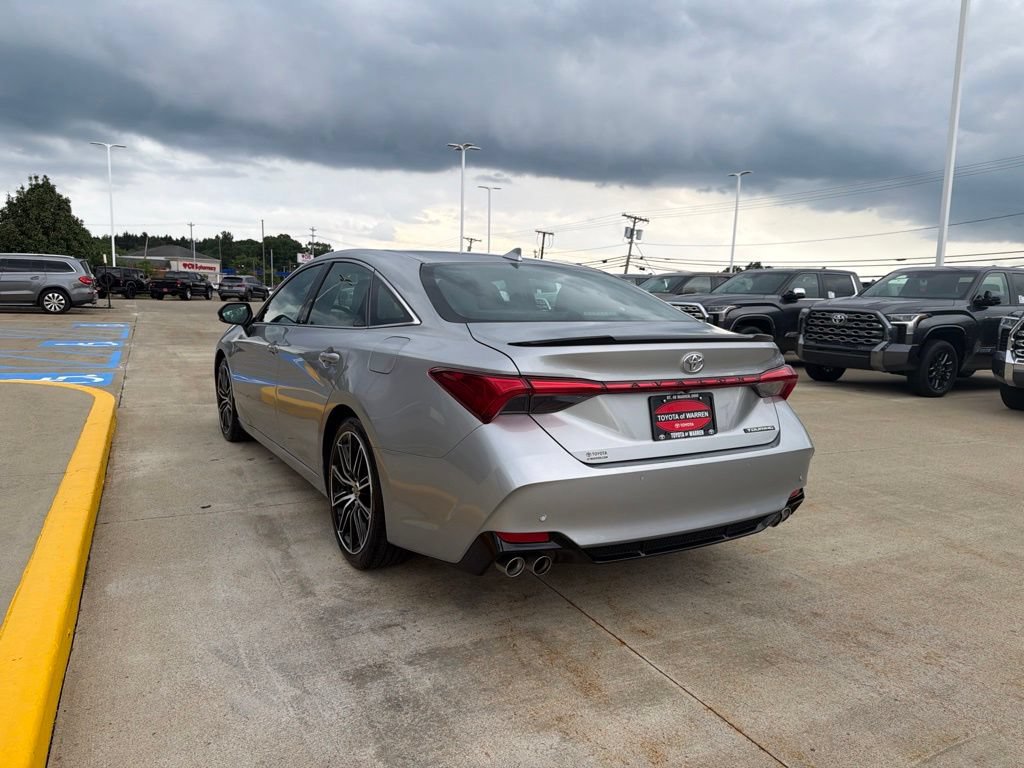 Used 2021 Toyota Avalon Touring w/ Advanced Safety Package FWD image 6