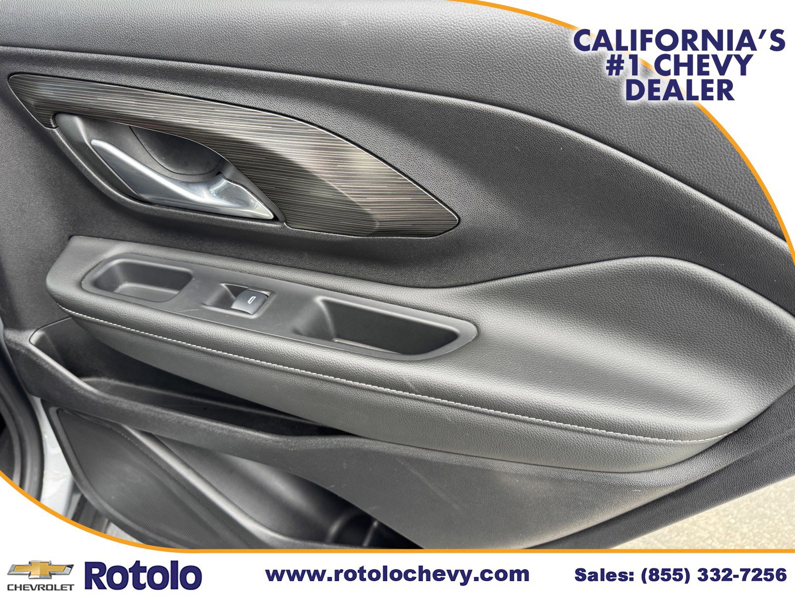 Used 2024 GMC Terrain SLE image 10