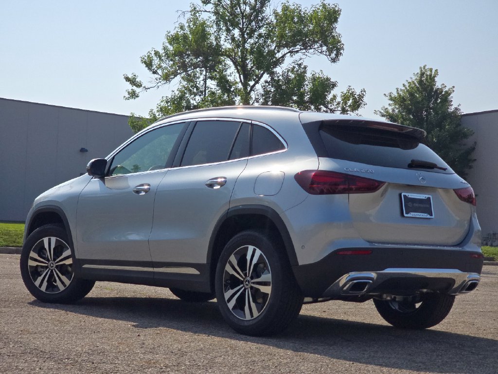 New 2026 Mercedes-Benz GLA 250 4MATIC image 14