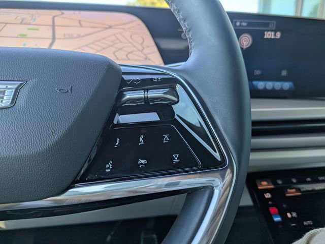 New 2026 Cadillac Vistiq Luxury AWD/4WD image 29