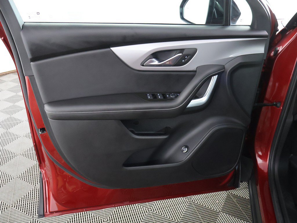 Used 2024 Chevrolet Blazer LT w/ Convenience Package FWD image 23