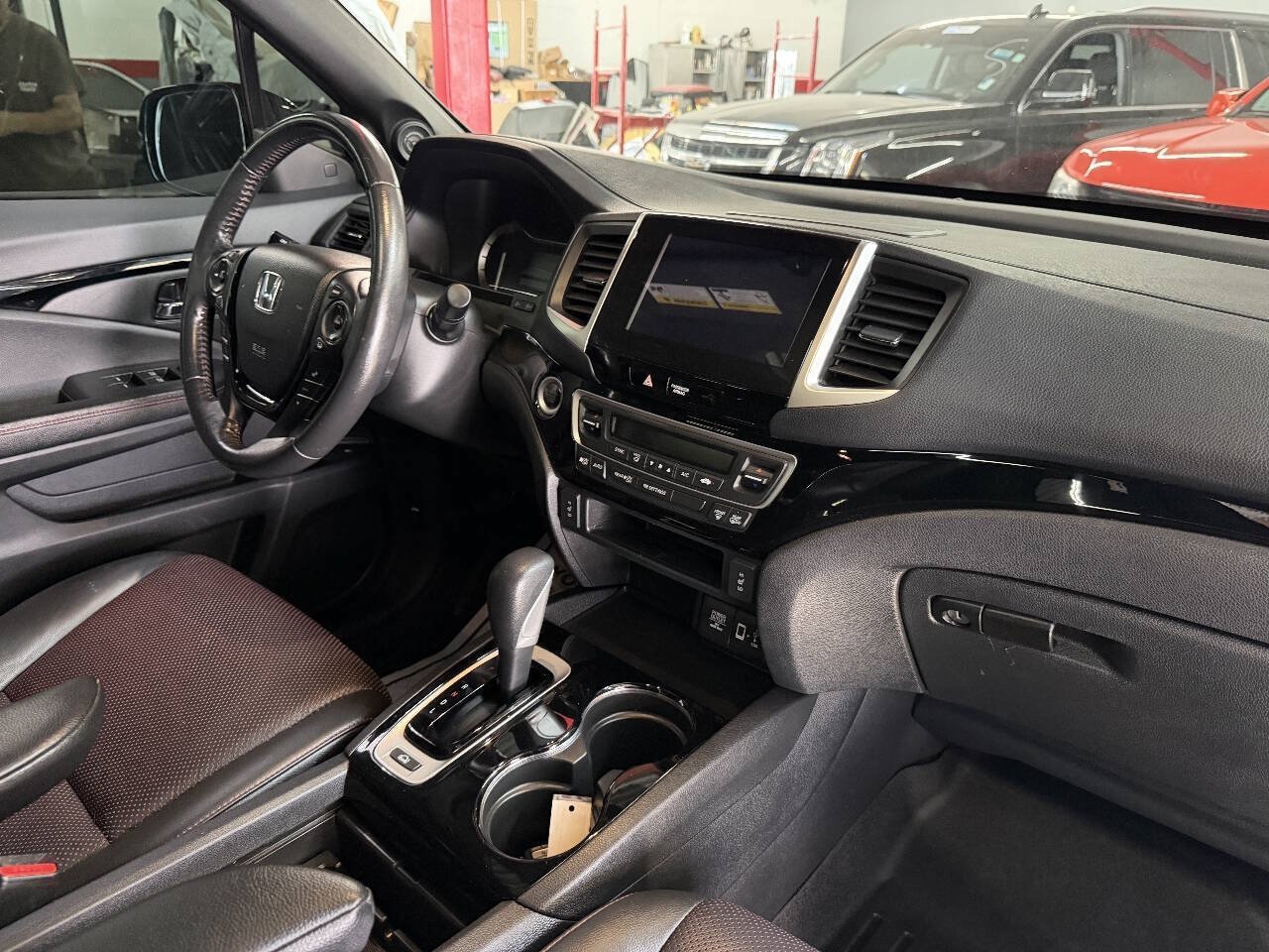 Used 2017 Honda Ridgeline Black Edition image 19