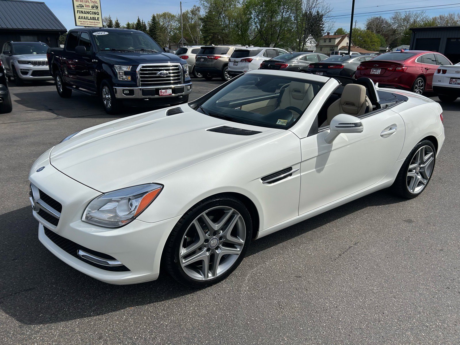 Used 2015 Mercedes-Benz SLK 250 image 17