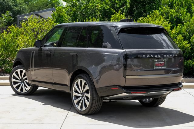 New 2026 Land Rover Range Rover SE AWD/4WD image 13