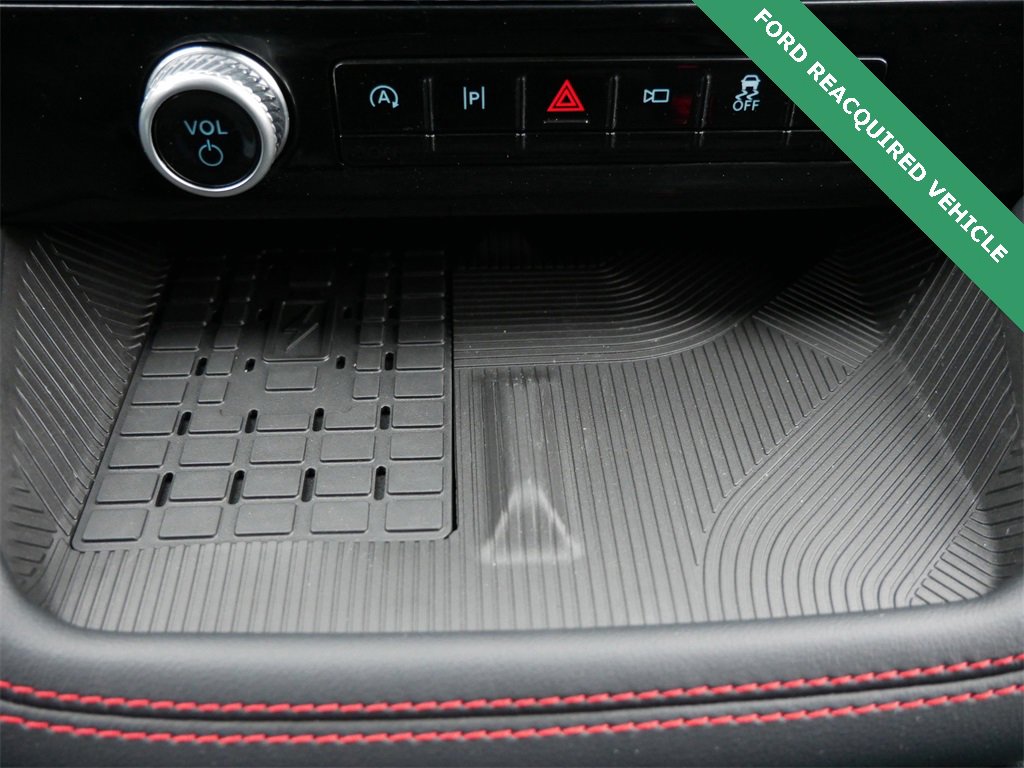 Used 2025 Ford Explorer ST image 22