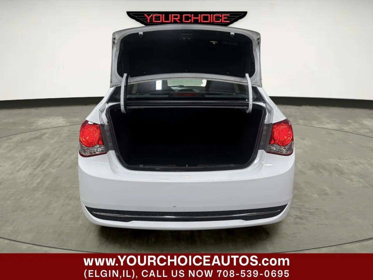 Used 2016 Chevrolet Cruze LT FWD image 5