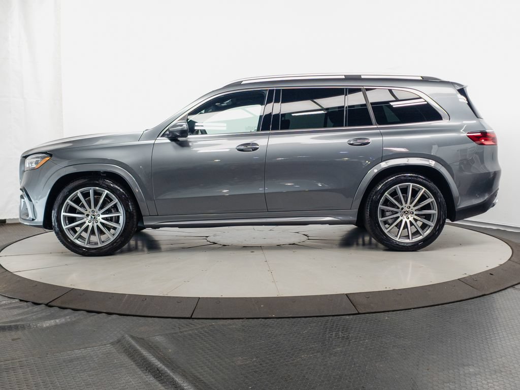 Certified 2025 Mercedes-Benz GLS 450 4MATIC image 4