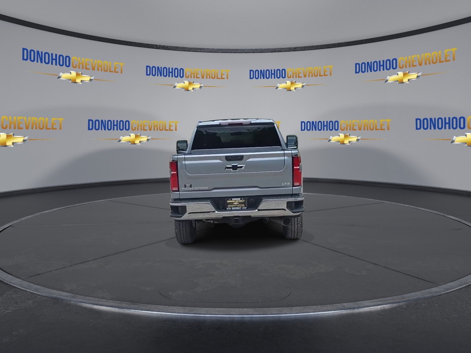 New 2026 Chevrolet Silverado 2500 LTZ w/ LTZ Convenience Package AWD/4WD image 10