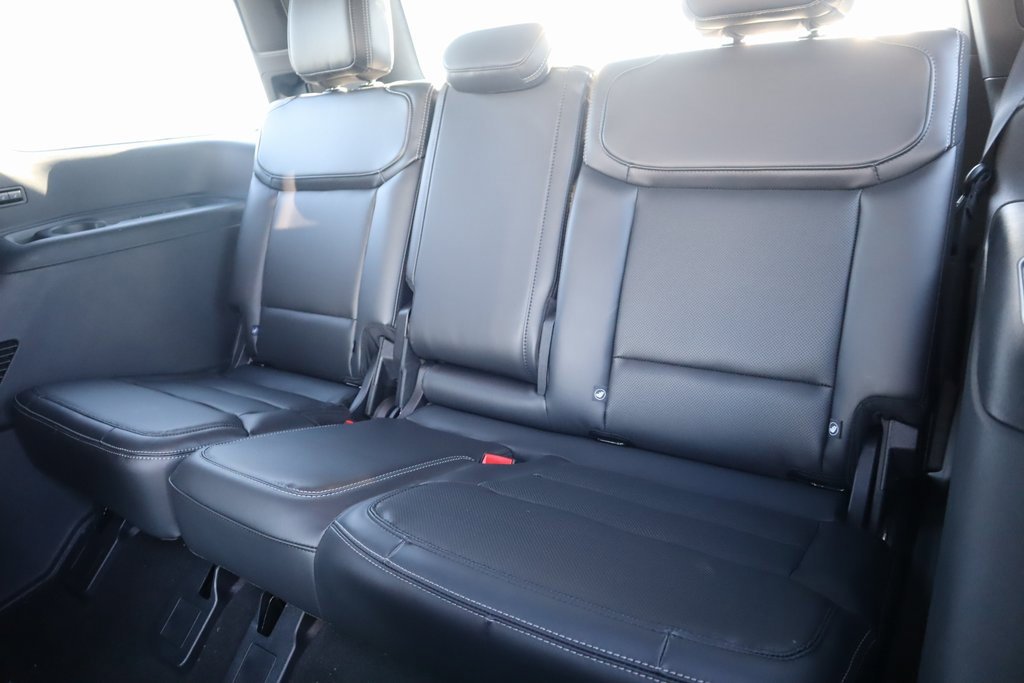 New 2025 Ford Expedition Platinum w/ Stealth Performance Package image 13