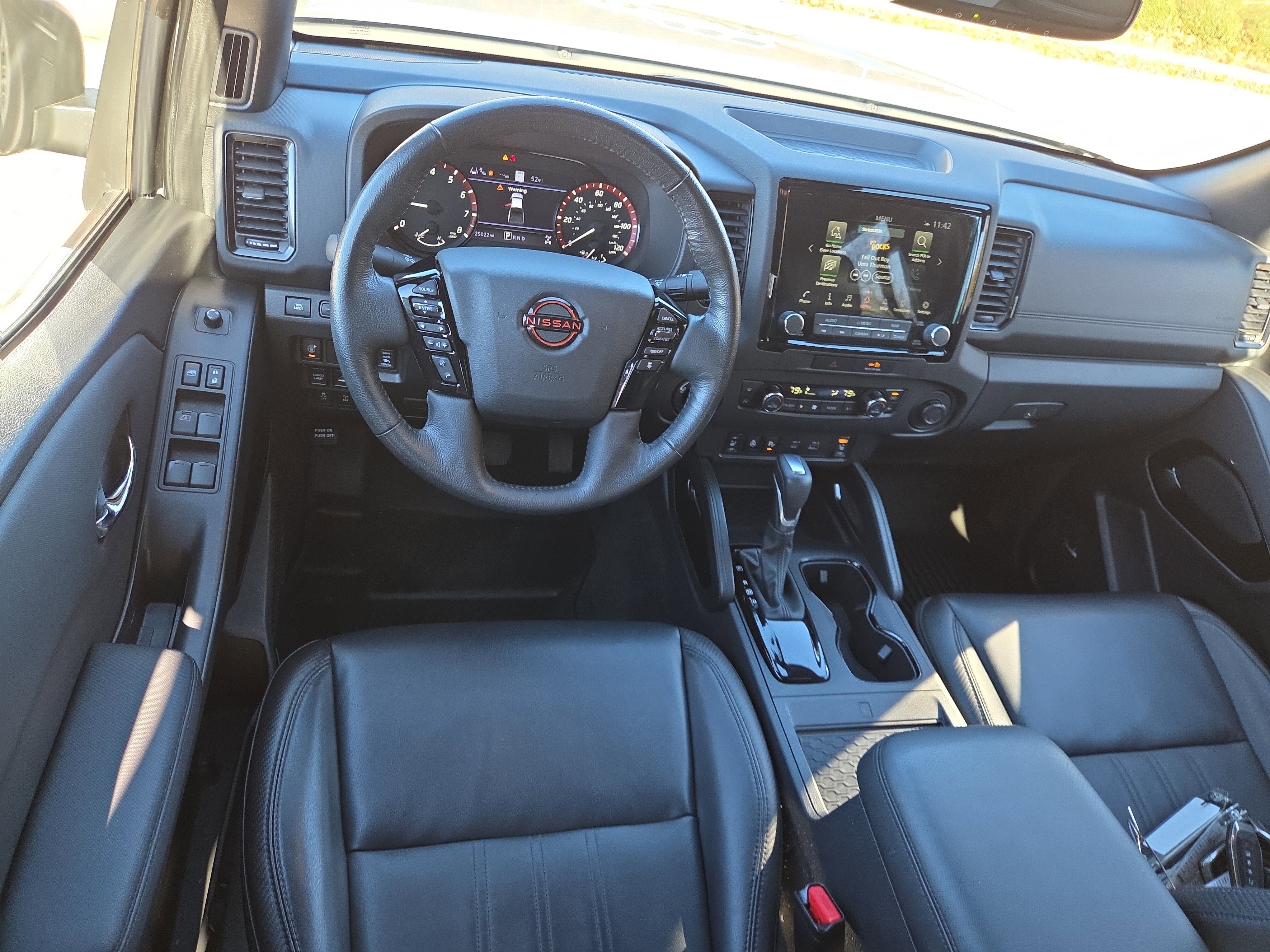 Used 2022 Nissan Frontier PRO-4X w/ Pro-4X Premium Package image 7