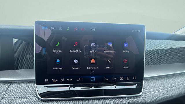 New 2026 Volkswagen Tiguan S AWD/4WD image 15
