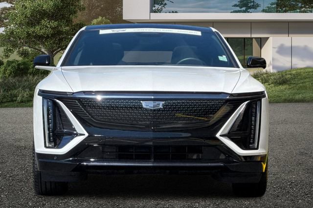 Certified 2024 Cadillac Lyriq Sport AWD/4WD image 4