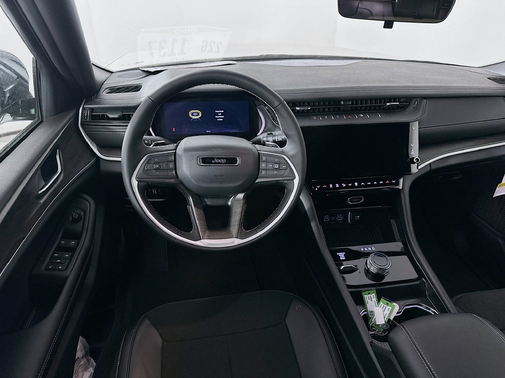 New 2026 Jeep Grand Cherokee L 4WD image 29
